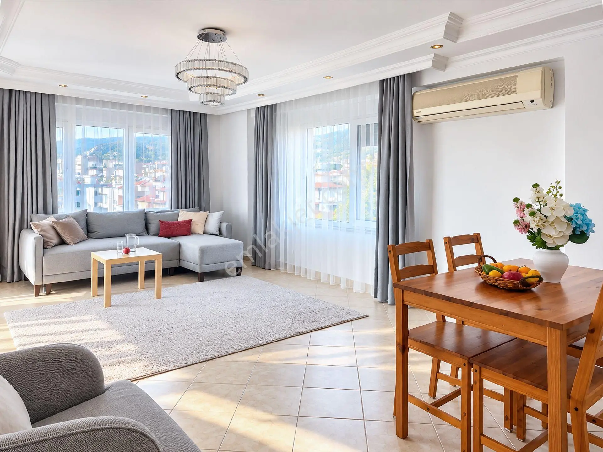 Alanya Kleopatra'da Deniz Ve Dağ Manzaralı 2+1 Satılık Daire — fotoğraf 3