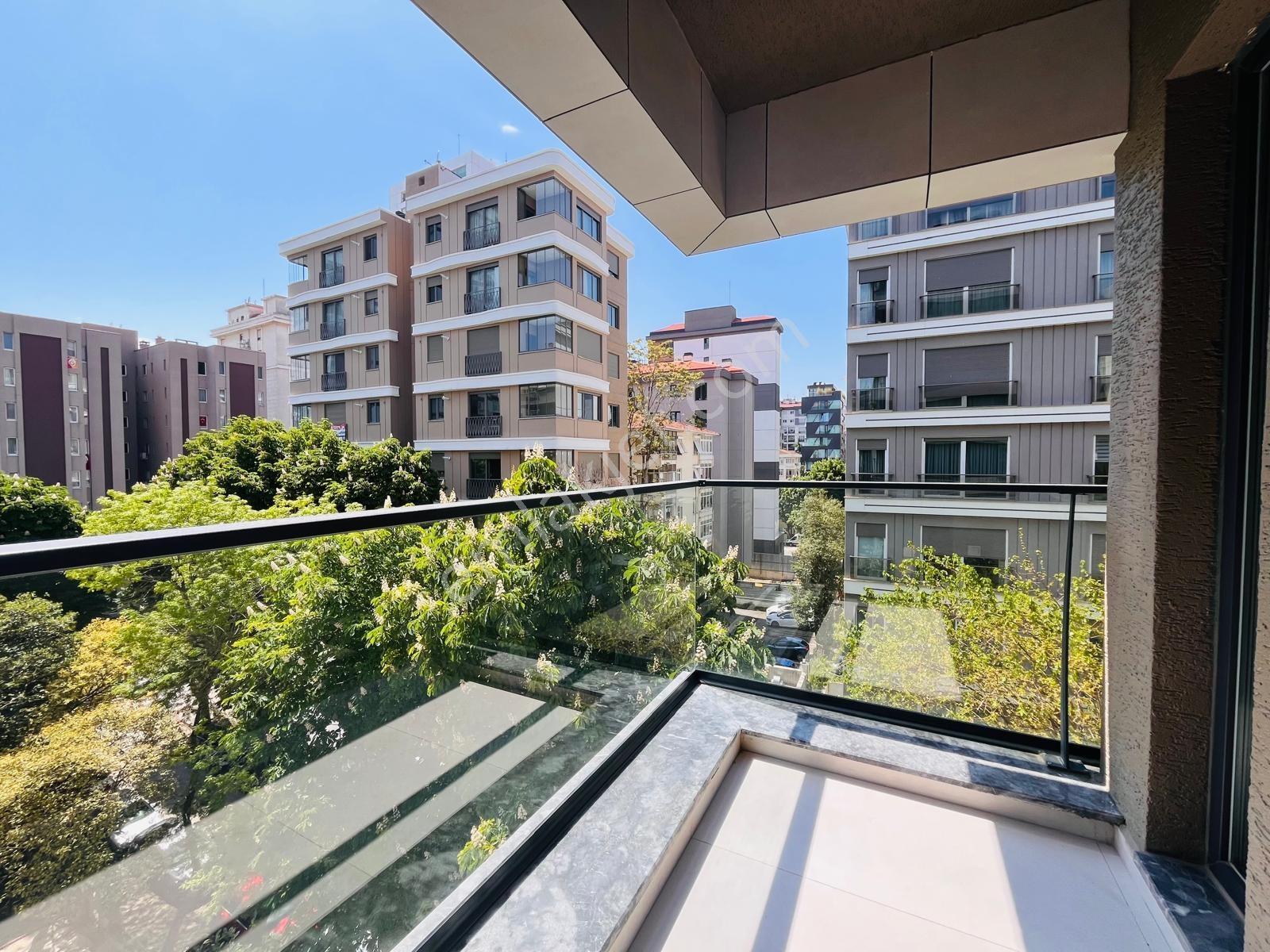 Lf İmaj Caddebostan Bağdat Cd. 2.Paralel Sıfır Balkon 102M2 3+1