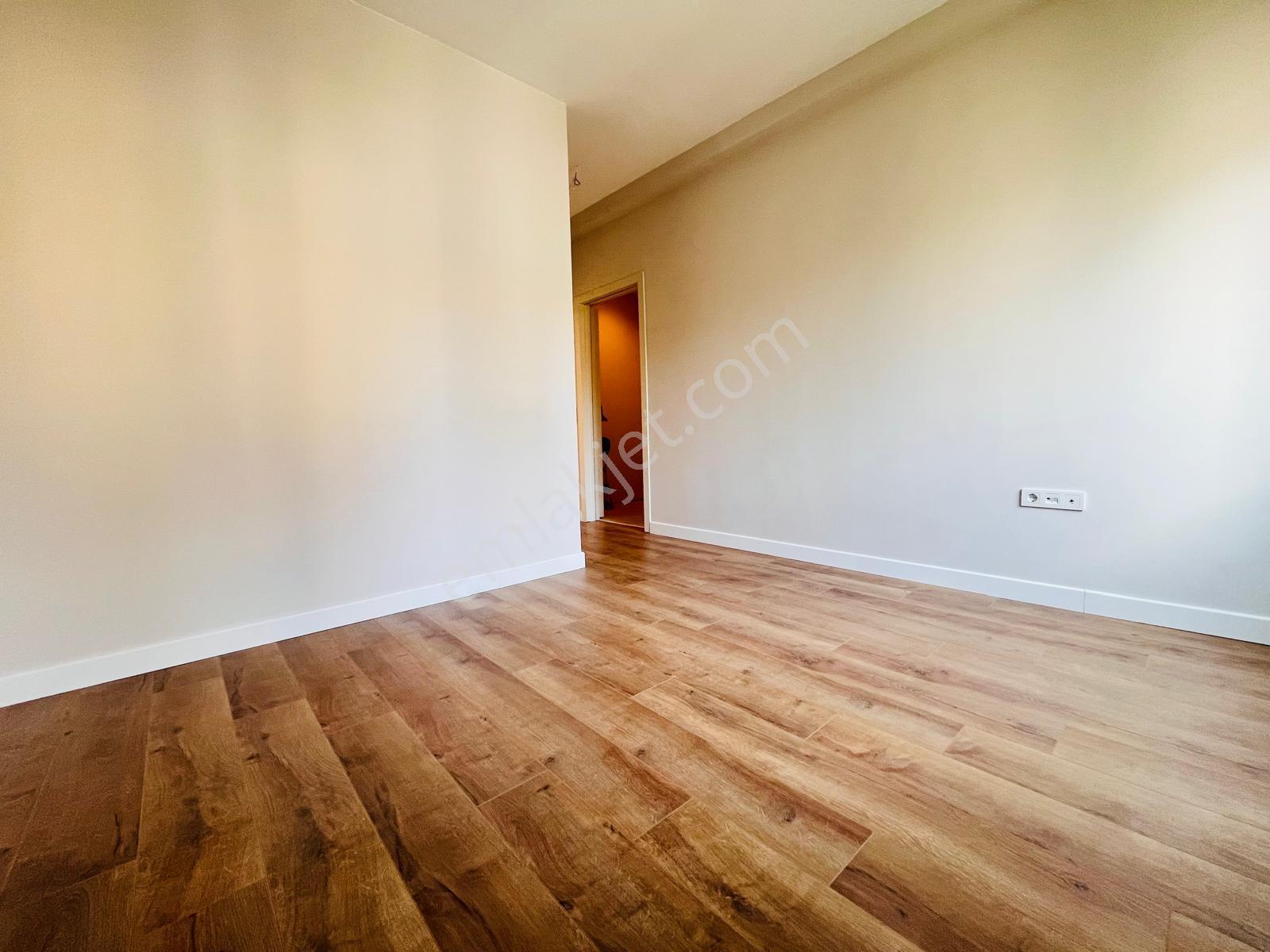 Lf İmaj Caddebostan Bağdat Cd. 2.paralel Sıfır Balkon 102m2 3+1 — fotoğraf 14