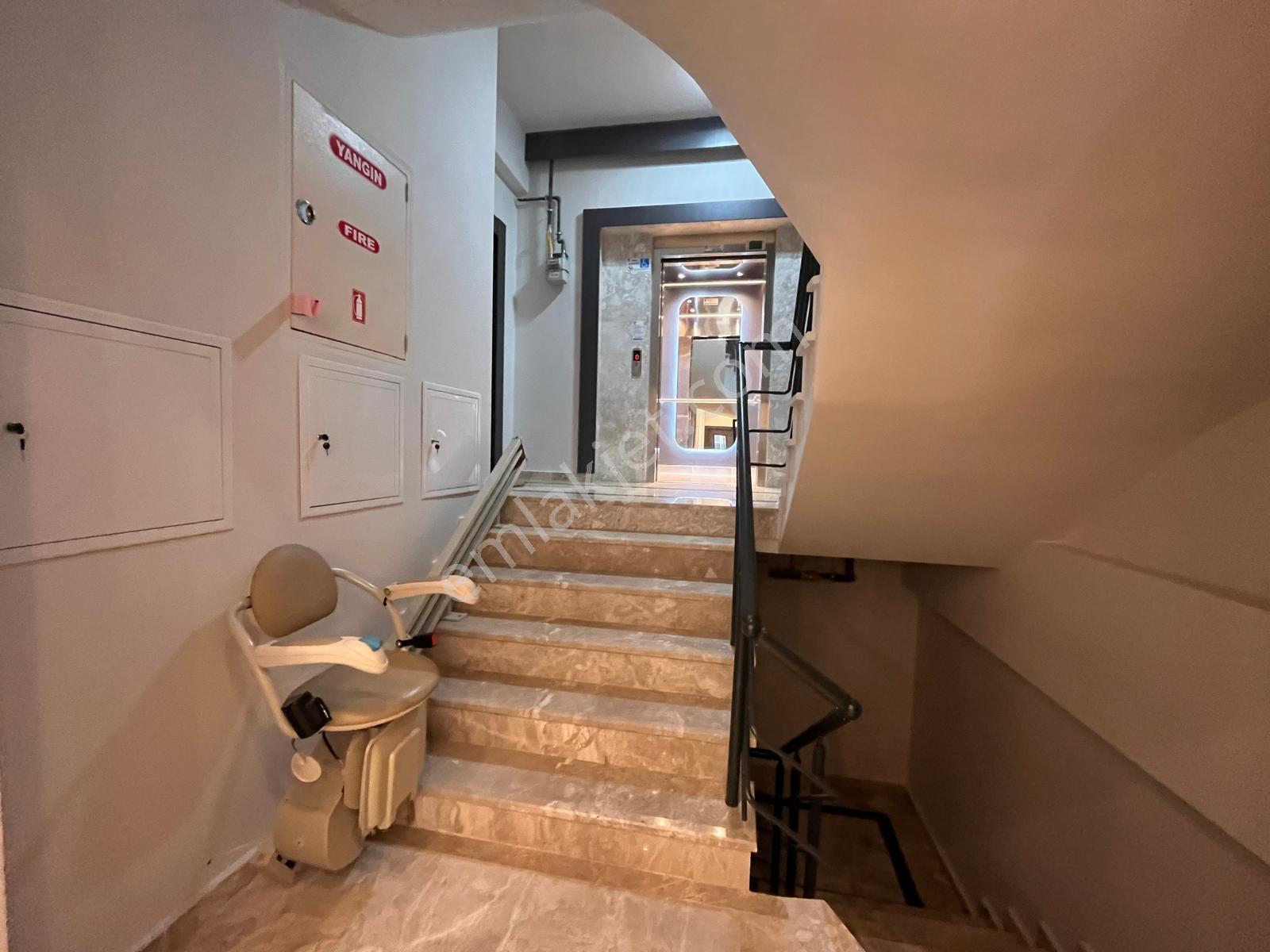 Lf İmaj Caddebostan Bağdat Cd. 2.paralel Sıfır Balkon 102m2 3+1 — fotoğraf 17