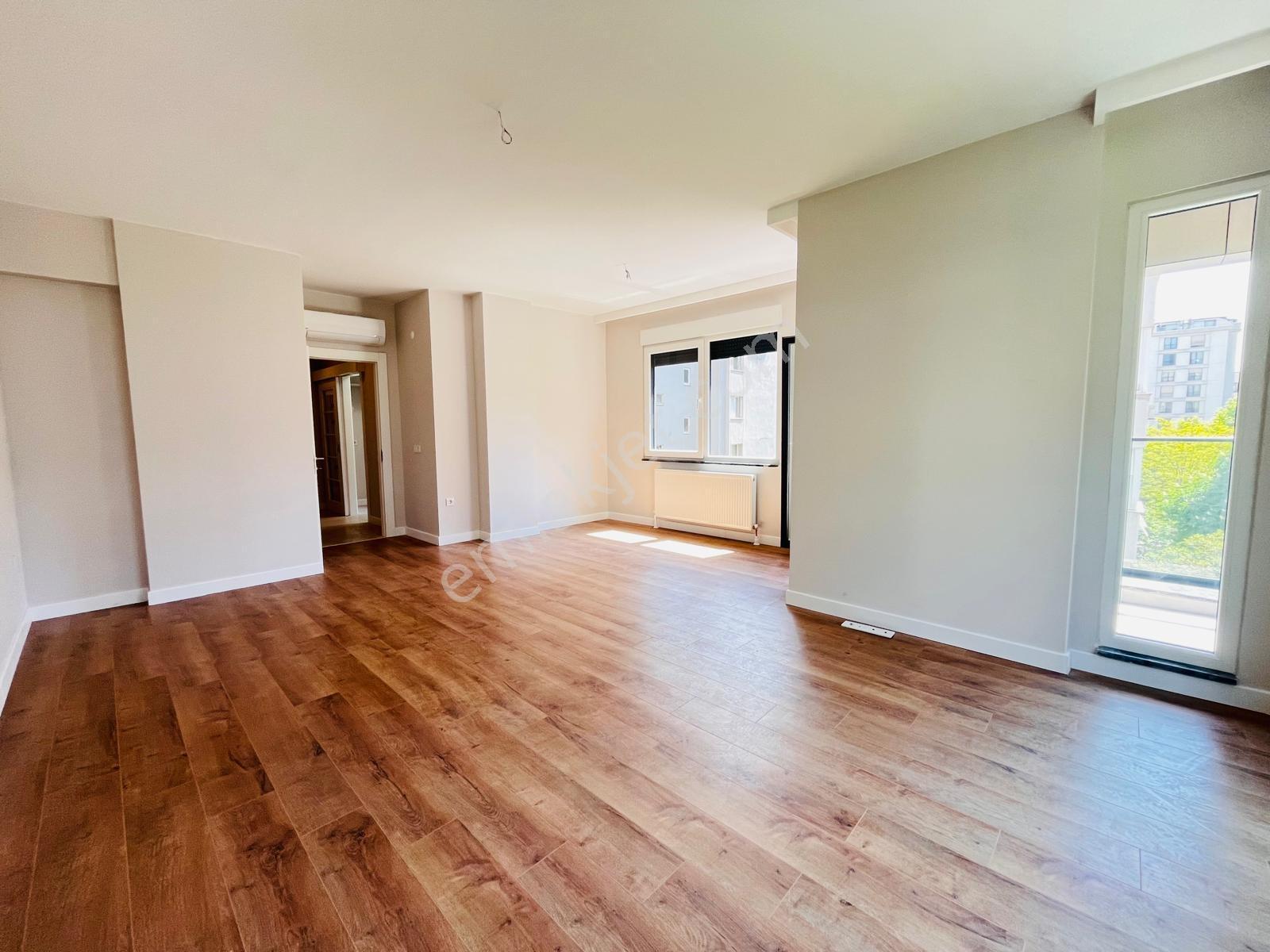 Lf İmaj Caddebostan Bağdat Cd. 2.paralel Sıfır Balkon 102m2 3+1 — fotoğraf 22