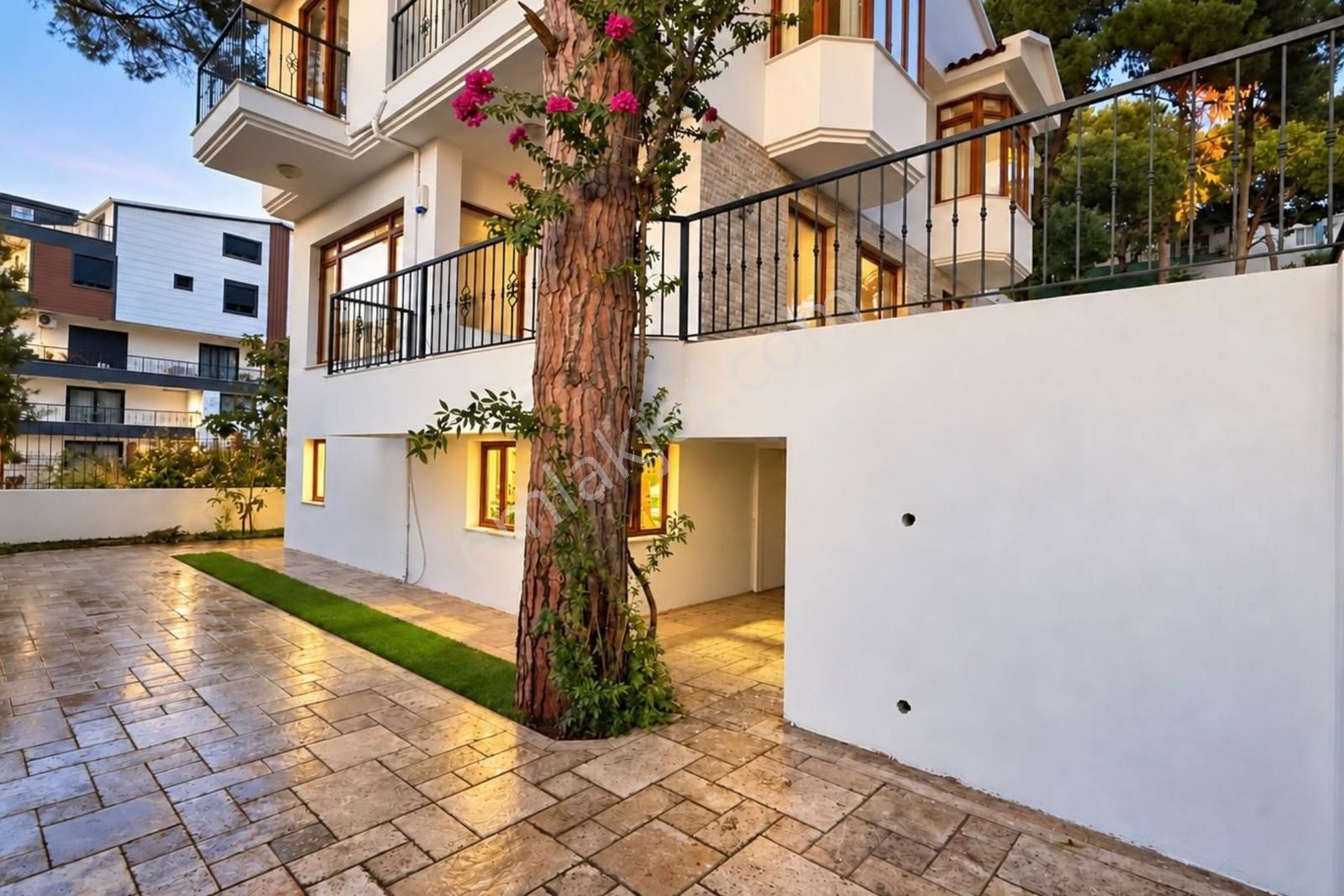 Deniz Manzaralı, Tam Müstakil 5+1 Villa — fotoğraf 6