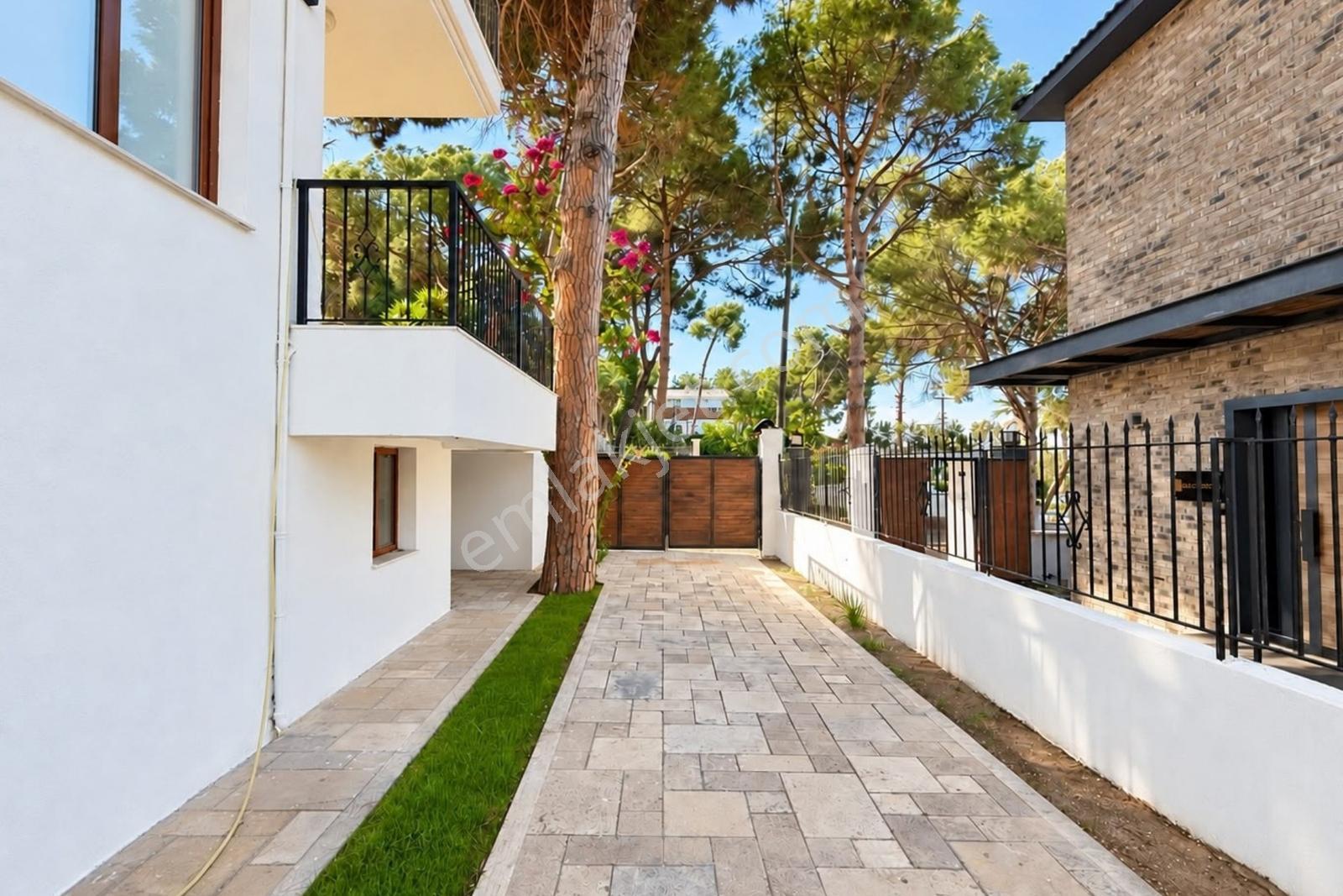 Deniz Manzaralı, Tam Müstakil 5+1 Villa — fotoğraf 10