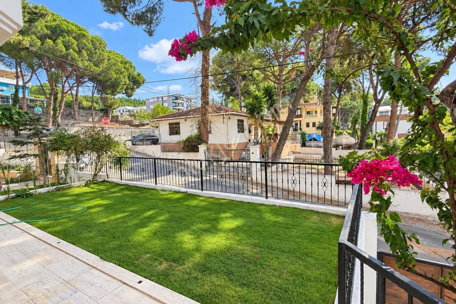 Deniz Manzaralı, Tam Müstakil 5+1 Villa — fotoğraf 13
