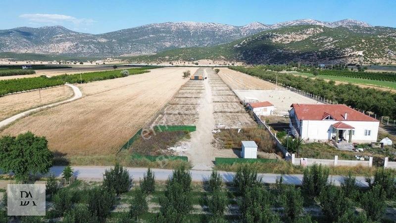 Köy İçi Her Parselde Elektrik Suyu Foseptik Çukuru Hazır 350 M2 — fotoğraf 4