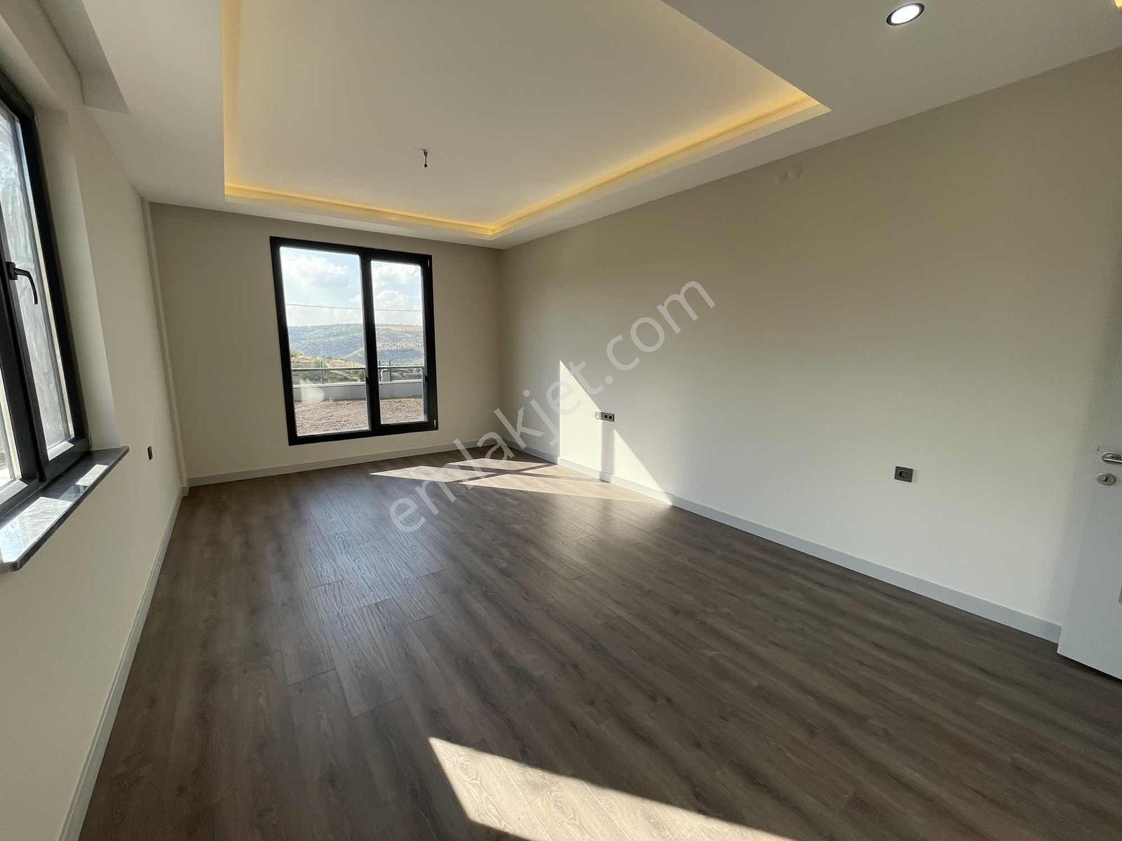 Winnest'ten Karşıyaka Mahallesinde Satılık 5+1 Lüks Villa — fotoğraf 14