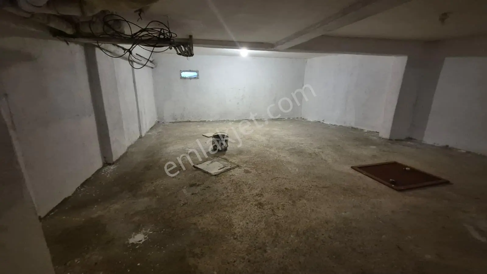 Metroya 10 Dk Yürüme Yüksek Giriş Altta Daire Var .. — fotoğraf 9