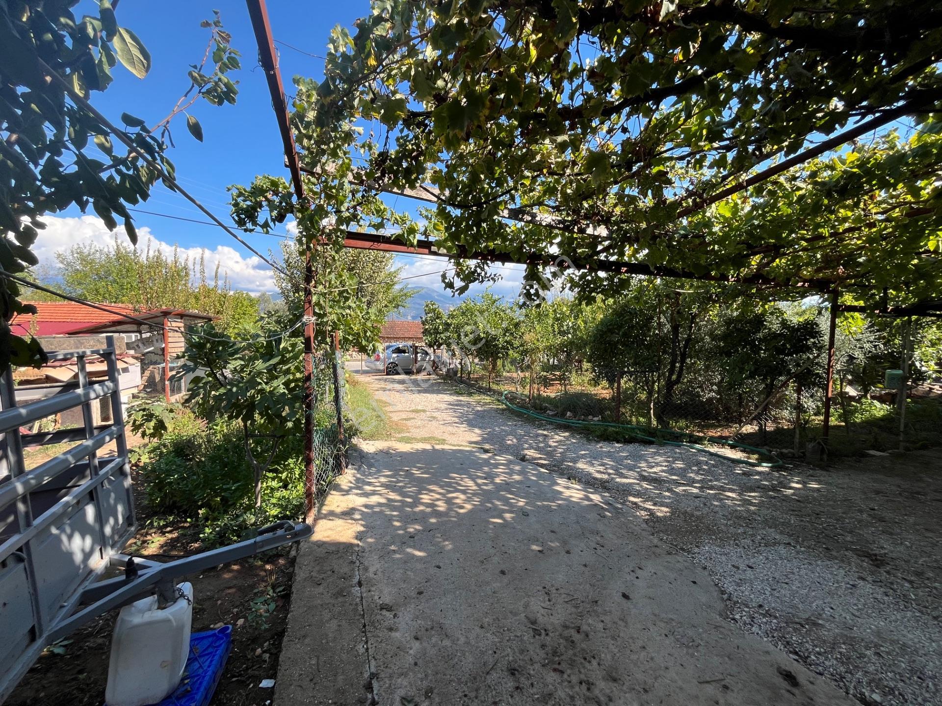 Seydikemer Eşen Mahallesinde 856 Metre Arsa İçerisinde 2 Katlı Bina Satılık — fotoğraf 7