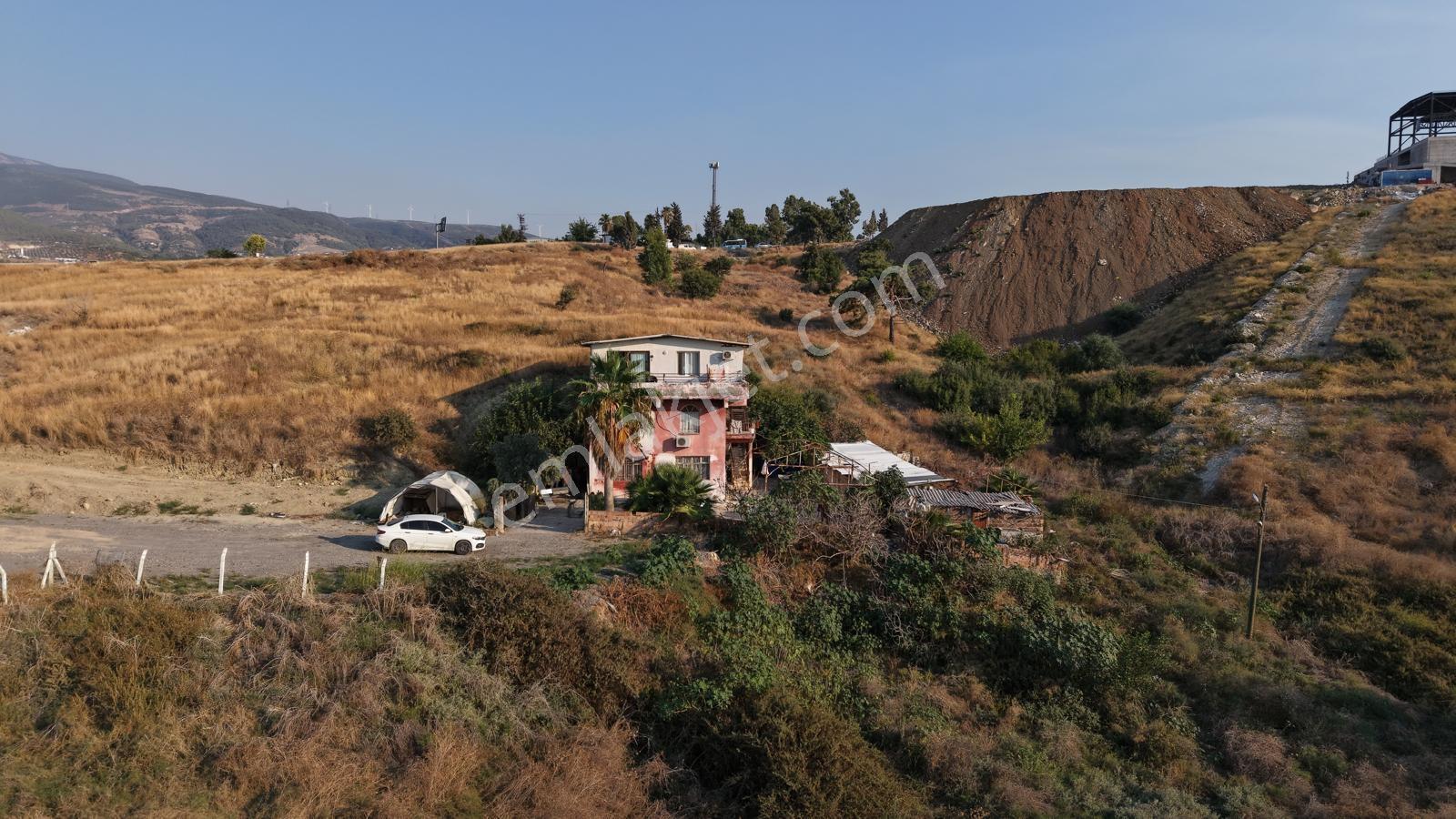 A Gayrimenkul'Den Arsuz Yol Kavşağına Yakın Satılık İmarlı Arsa