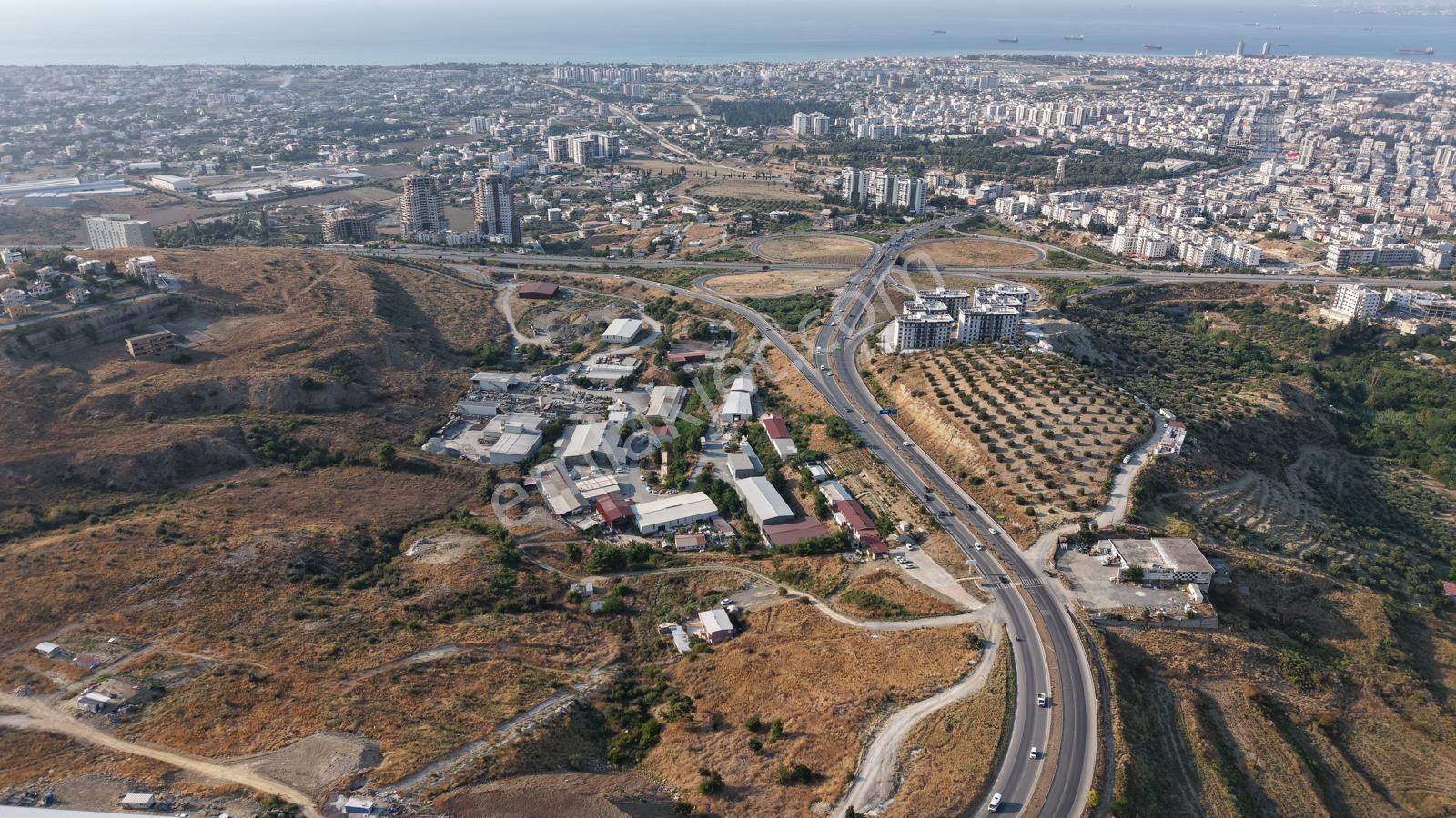 A Gayrimenkul'den Arsuz Yol Kavşağına Yakın Satılık İmarlı Arsa — fotoğraf 2