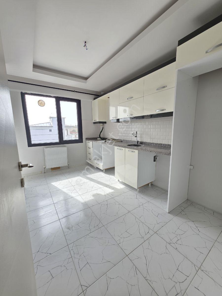 Çift Balkon Kızılpınar Atatürk Mahallesi 2+1 — fotoğraf 9