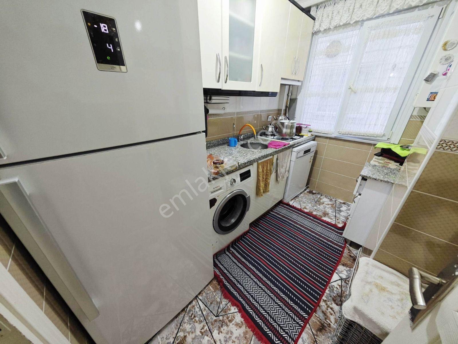 Kelepir Daire Yenibosna 2+1 2.kat Krediyeuygun Daire — fotoğraf 9