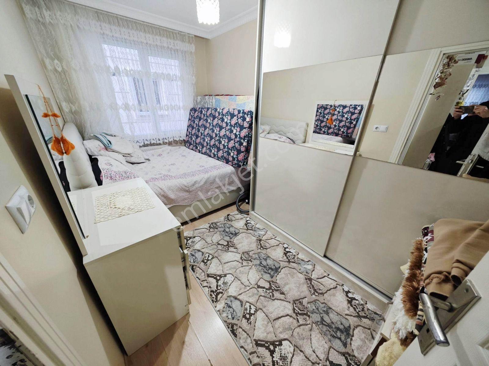 Kelepir Daire Yenibosna 2+1 2.kat Krediyeuygun Daire — fotoğraf 12