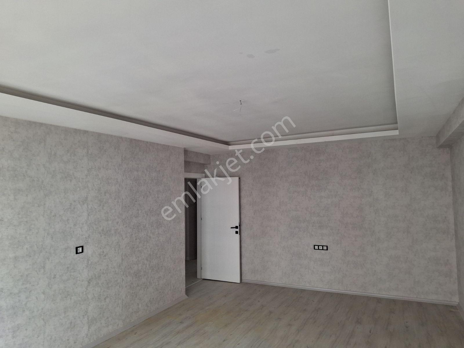 Karatay Çimenlik Mah Site İçerisinde 3+1 Arakat Satılık Daire — fotoğraf 7