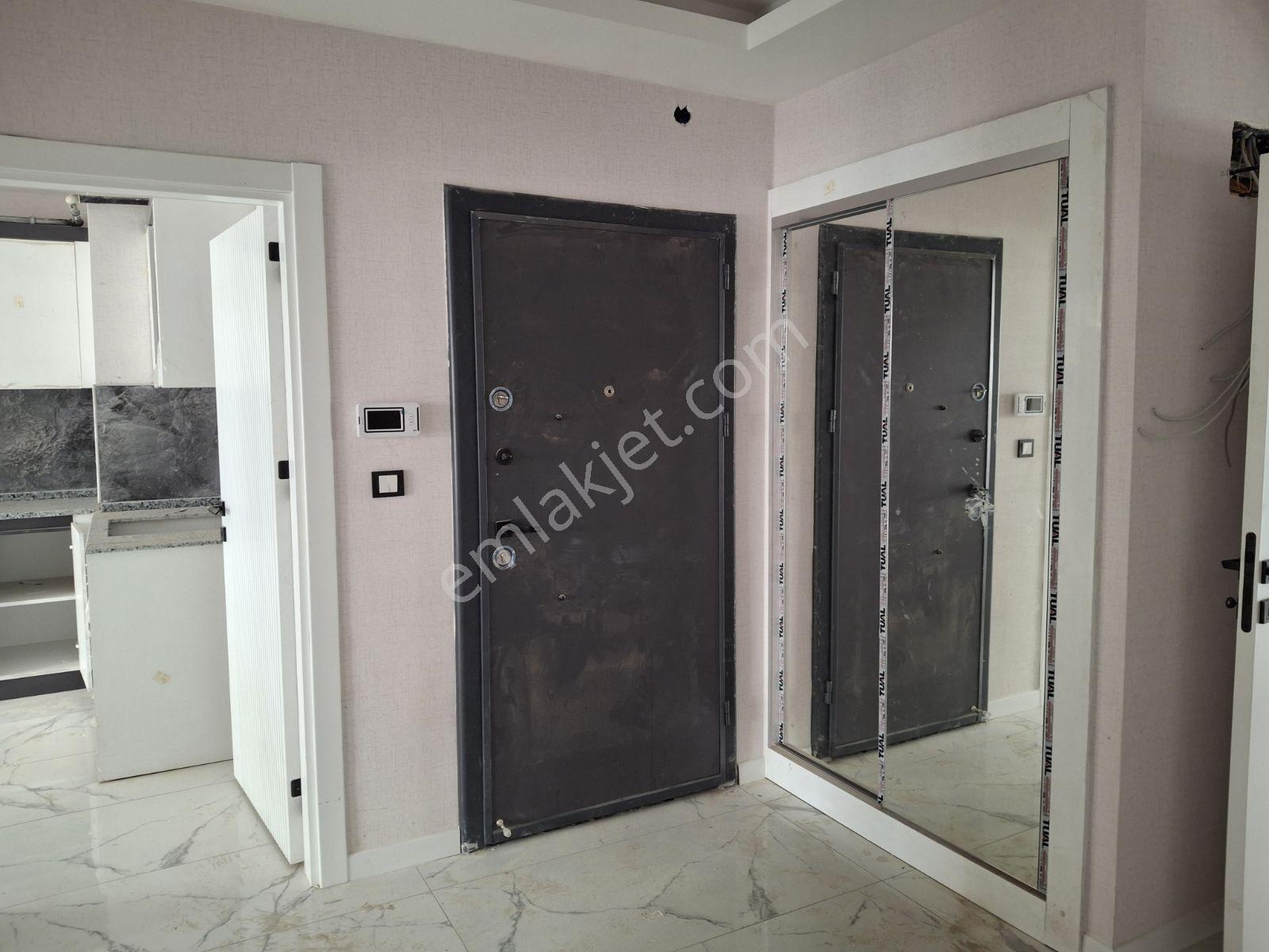 Karatay Çimenlik Mah Site İçerisinde 3+1 Arakat Satılık Daire — fotoğraf 8