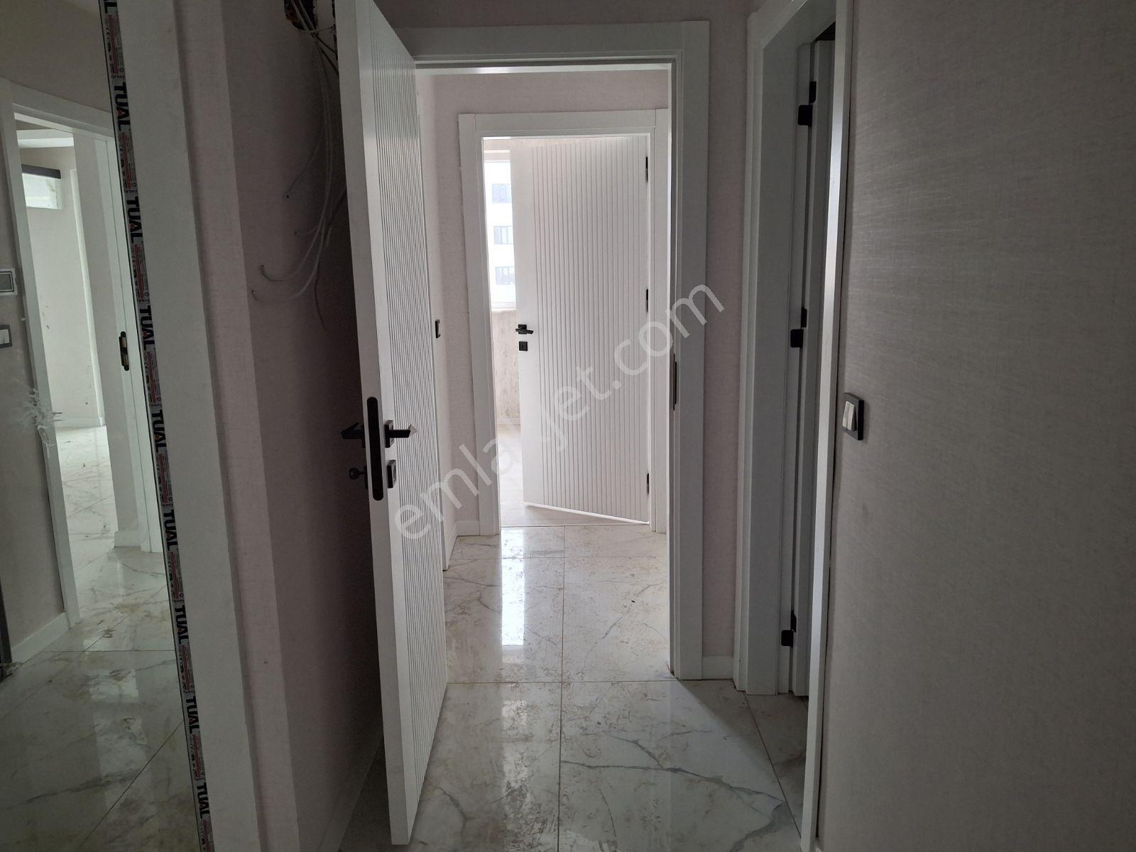 Karatay Çimenlik Mah Site İçerisinde 3+1 Arakat Satılık Daire — fotoğraf 9