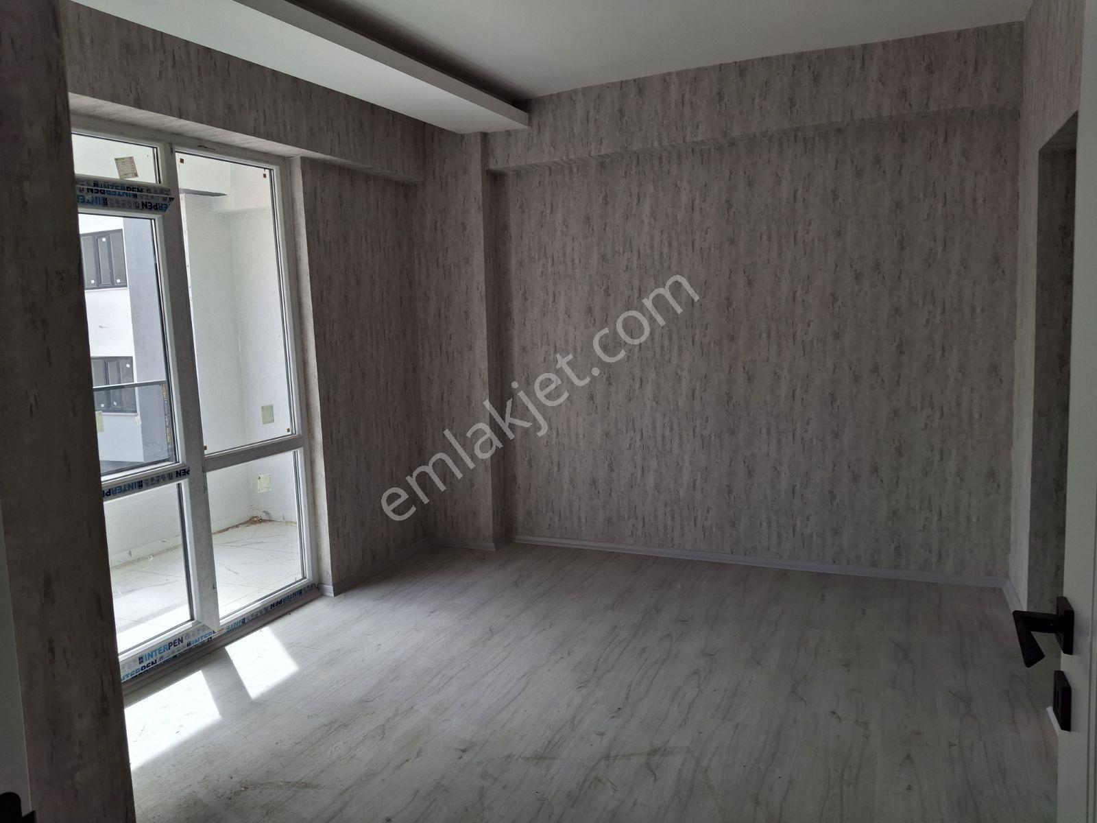Karatay Çimenlik Mah Site İçerisinde 3+1 Arakat Satılık Daire — fotoğraf 11