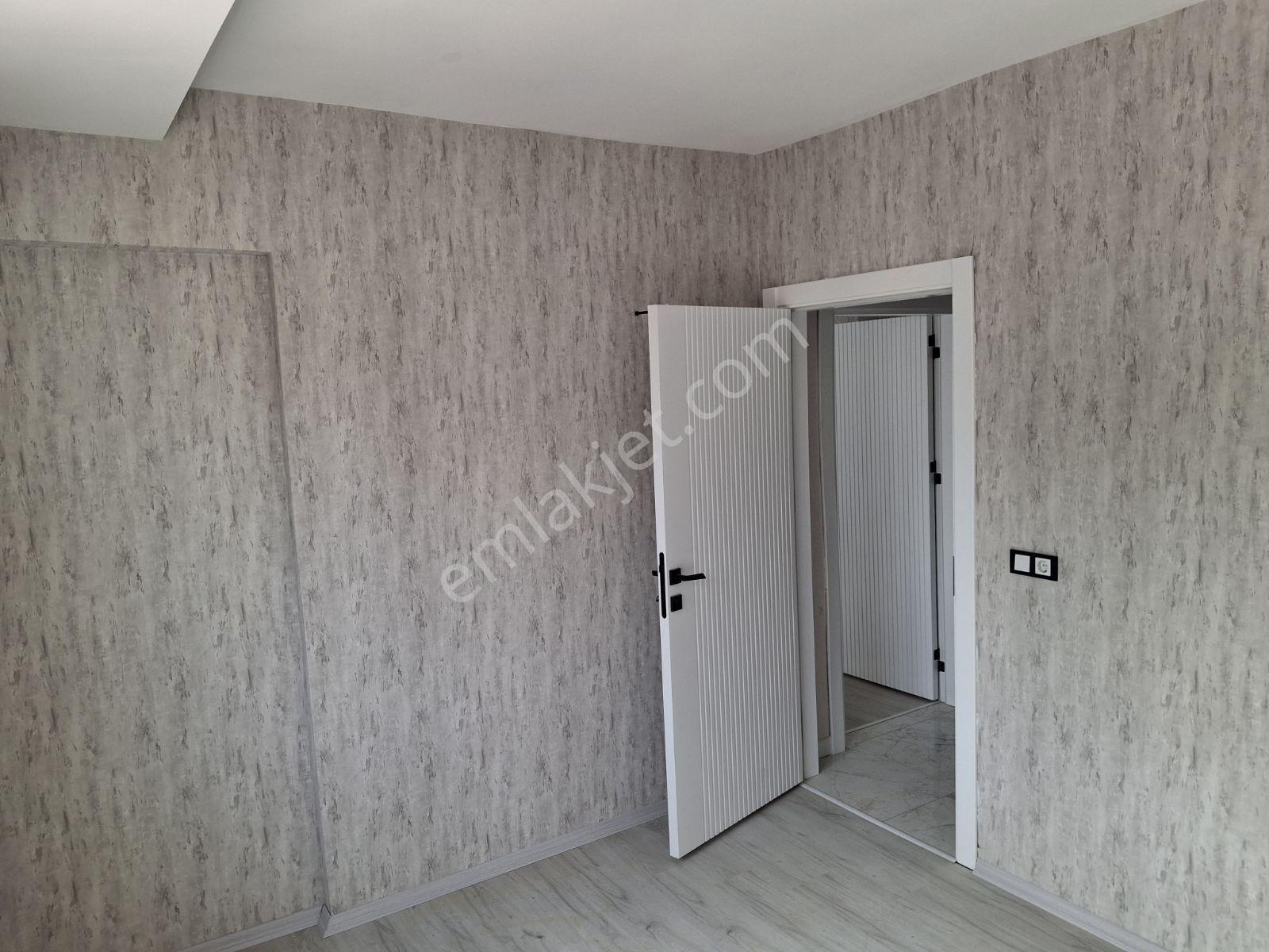 Karatay Çimenlik Mah Site İçerisinde 3+1 Arakat Satılık Daire — fotoğraf 17