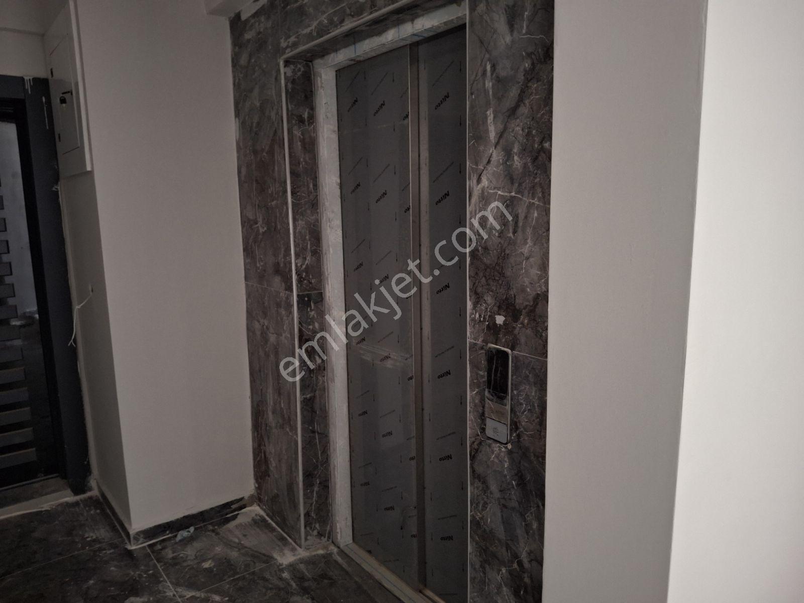 Karatay Çimenlik Mah Site İçerisinde 3+1 Arakat Satılık Daire — fotoğraf 28