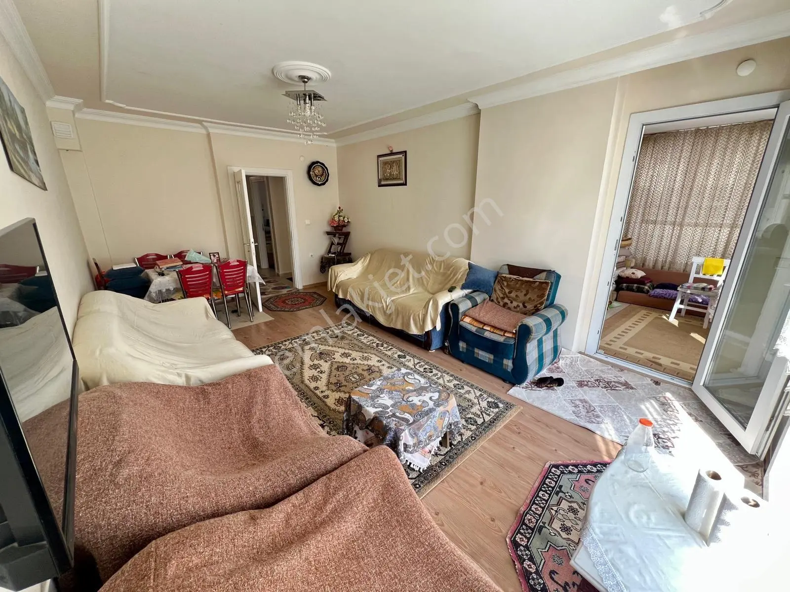 Akçay Aras Emlaktan Altınkum'da Geniş Balkonlu 2+1 Satılık Daire — fotoğraf 8