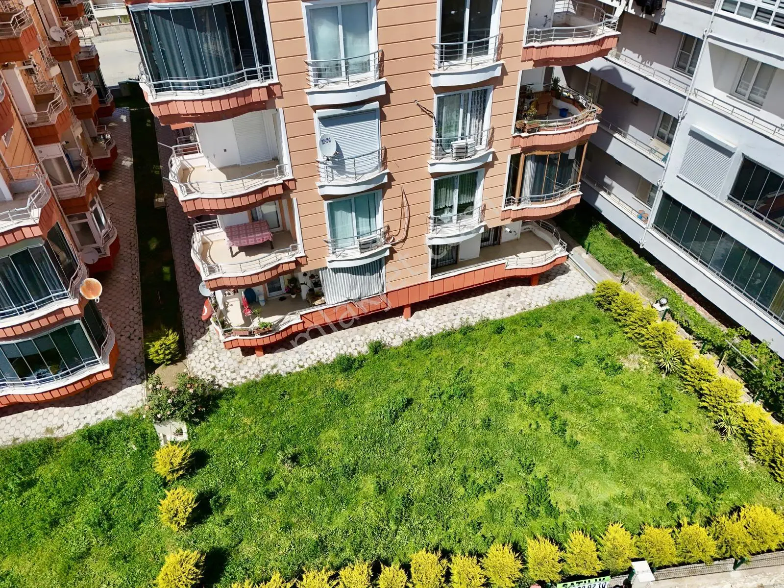 Akçay Aras Emlaktan Altınkum'da Geniş Balkonlu 2+1 Satılık Daire — fotoğraf 35
