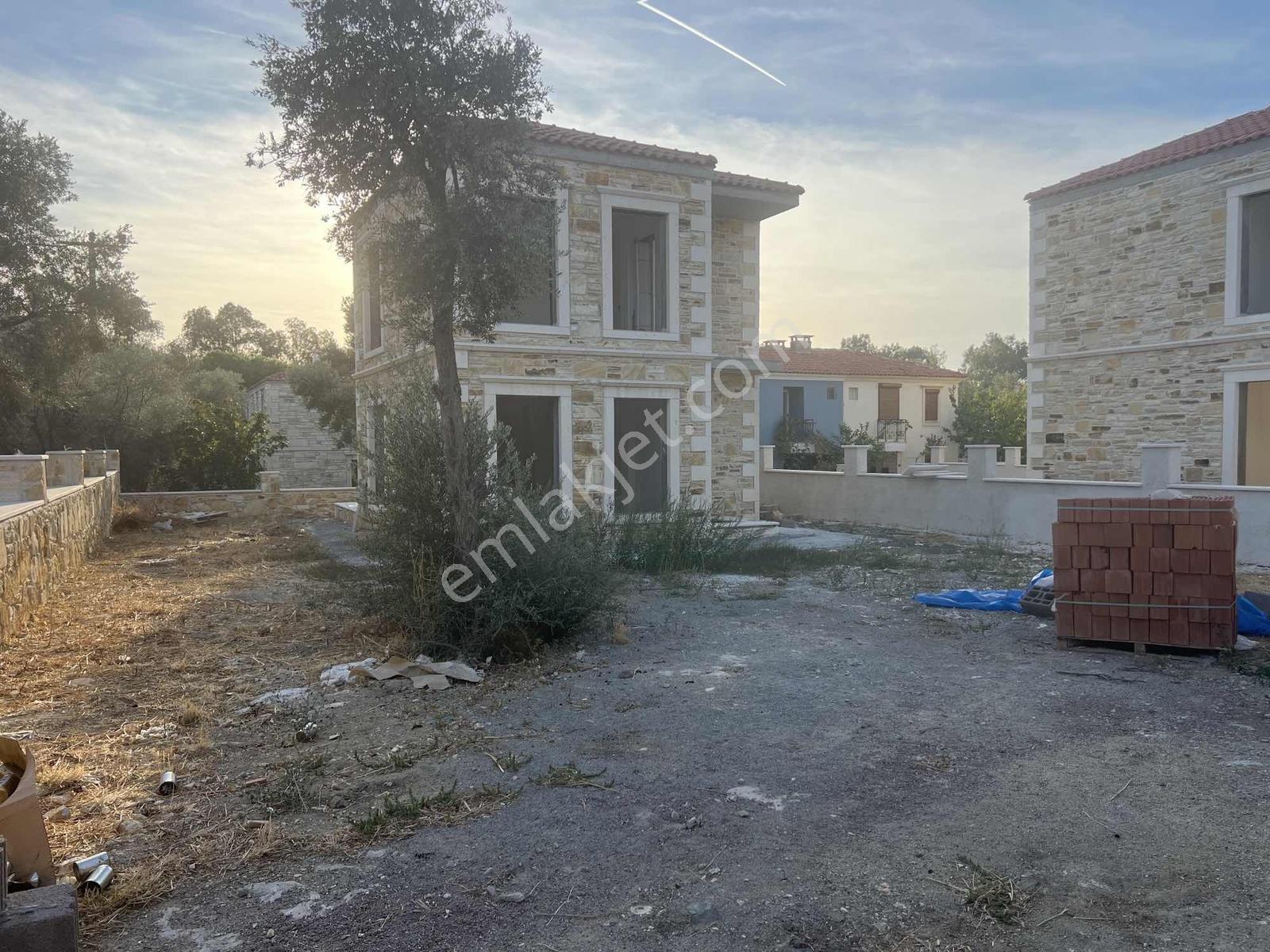 Foçada Denize Yakın 150 M² 4+1 Taş Villalar — fotoğraf 18