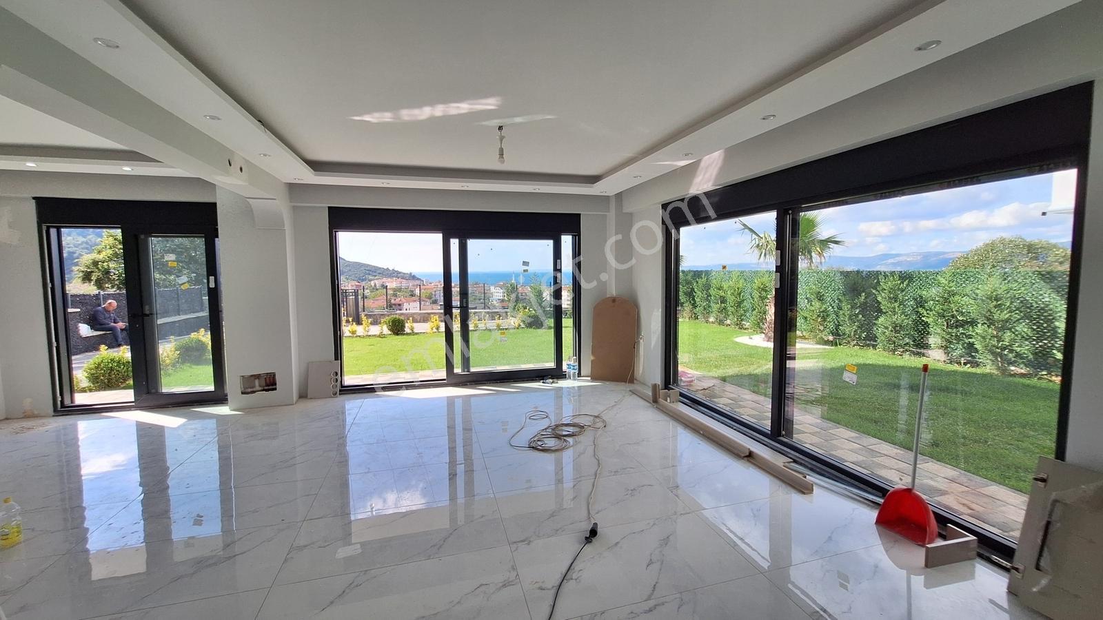 Gölcük Ulaşlı'da Deniz Manzaralı Ultra Lüks Satılık Villa — fotoğraf 20