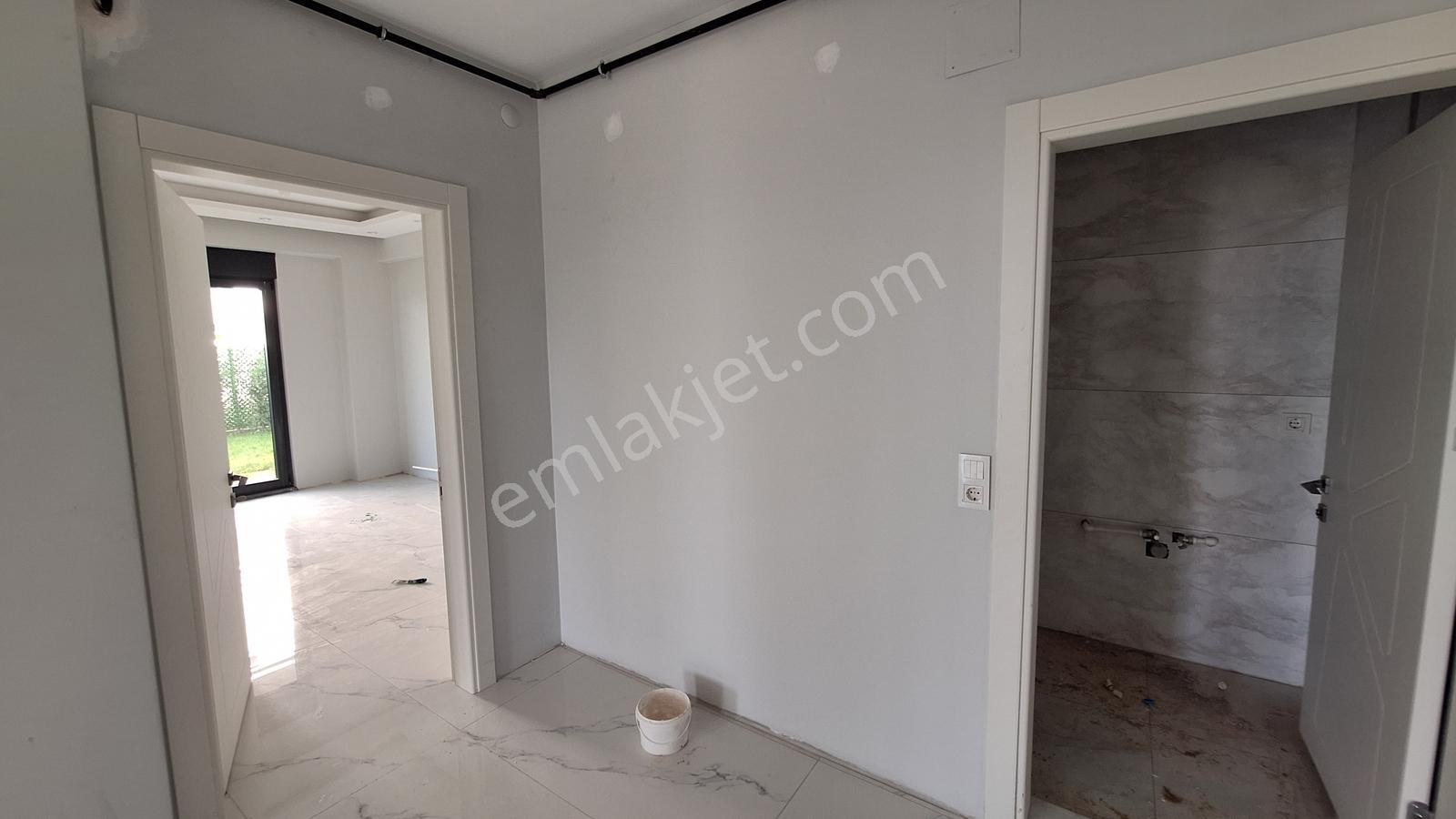 Gölcük Ulaşlı'da Deniz Manzaralı Ultra Lüks Satılık Villa — fotoğraf 22