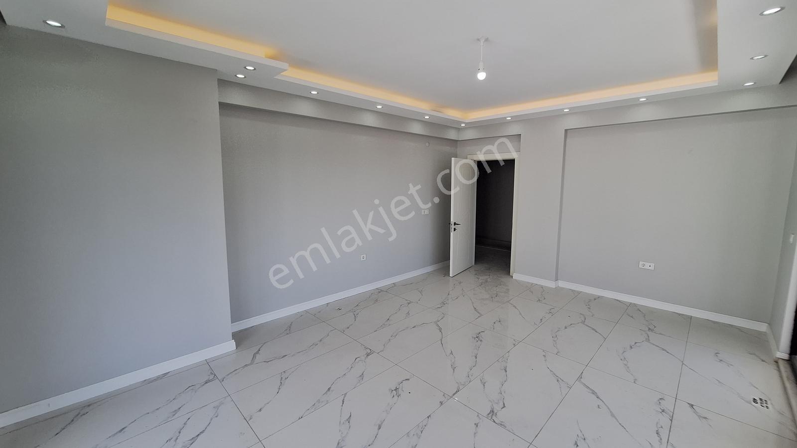 Gölcük Ulaşlı'da Deniz Manzaralı Ultra Lüks Satılık Villa — fotoğraf 33