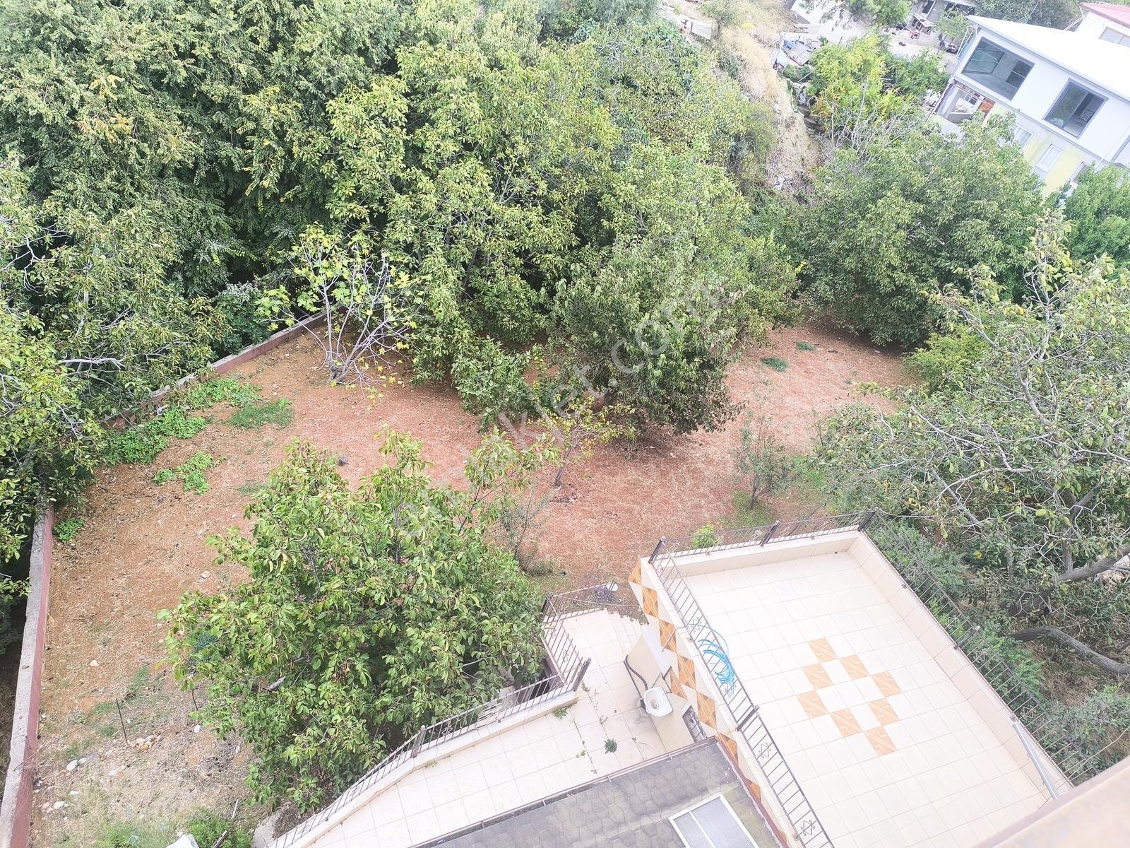Belen Gedikte Ötüken Sitesi Yanında Satılık 4 Katlı Bina — fotoğraf 7