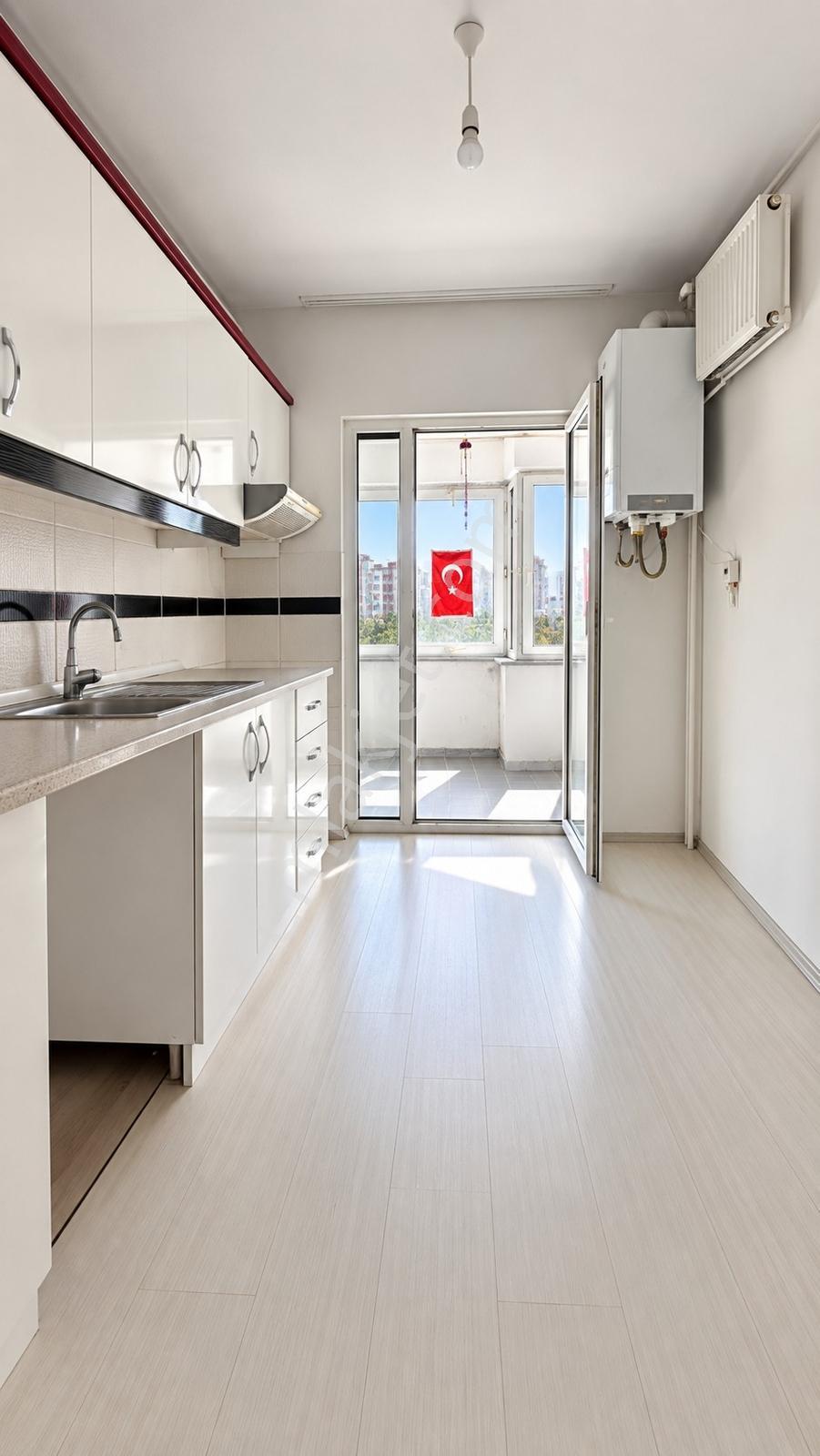 Çorlu Emlak Konutlarında 4. Kat |110 M² Net | Geniş 2+1 Satılık — fotoğraf 12