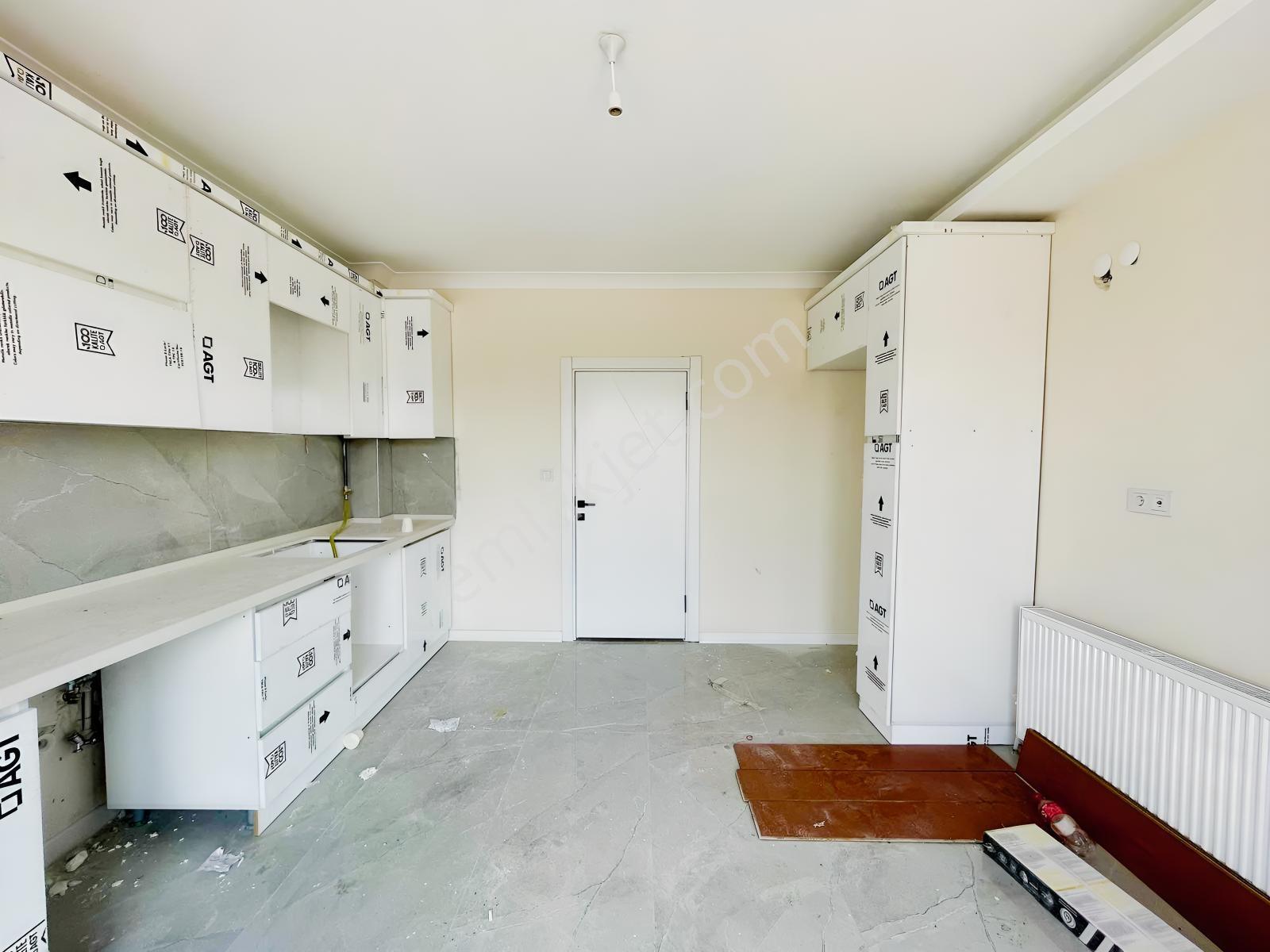 An-ka'dan Konya Yoluna Sıfır 3+1 Full Yapılı Fırsattt Daire!! — fotoğraf 2