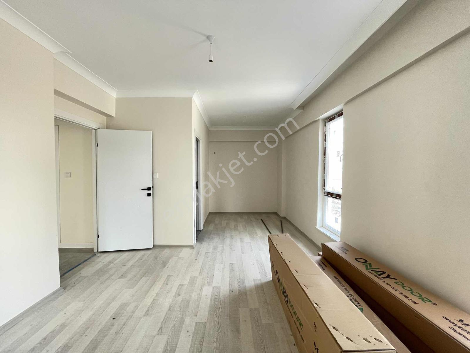 An-ka'dan Konya Yoluna Sıfır 3+1 Full Yapılı Fırsattt Daire!! — fotoğraf 14