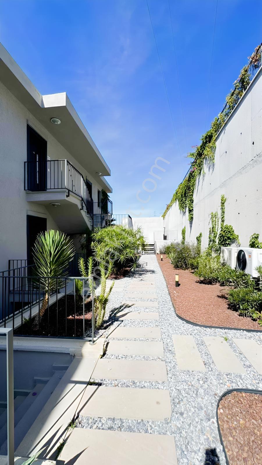 Dörttepe No48 Sunset Sitesinde Manzaralı 2+1 Daire