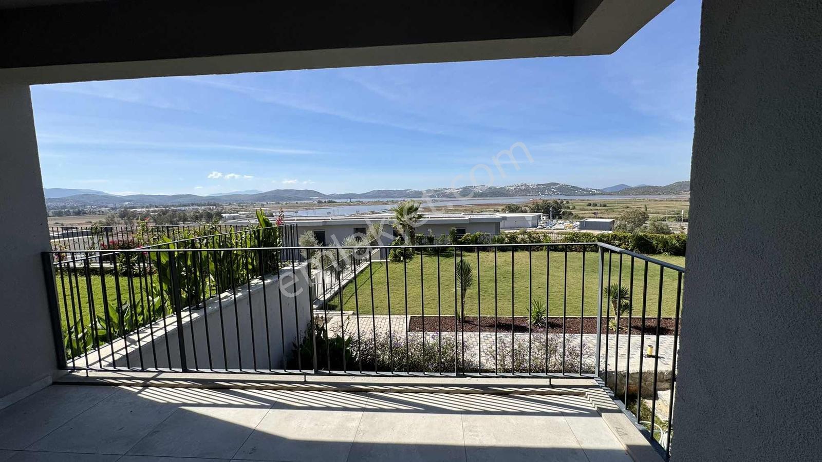 Dörttepe No48 Sunset Sitesinde Manzaralı 2+1 Daire — fotoğraf 13