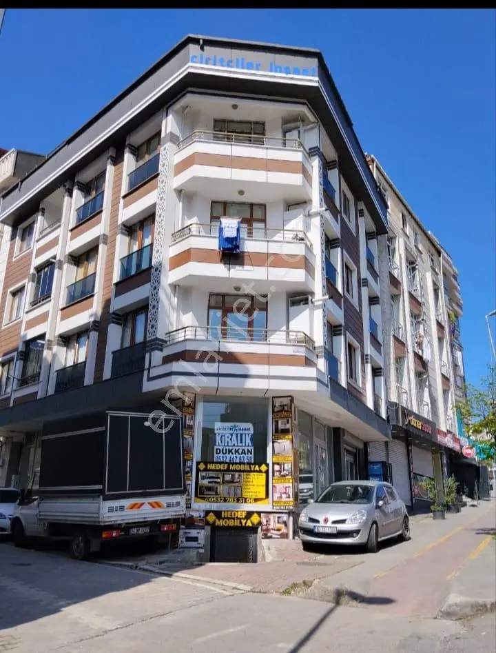 Esenyurt Kıraçta Satılık İskanı Alınmış Ayrı Girişli Dubleks 3+2