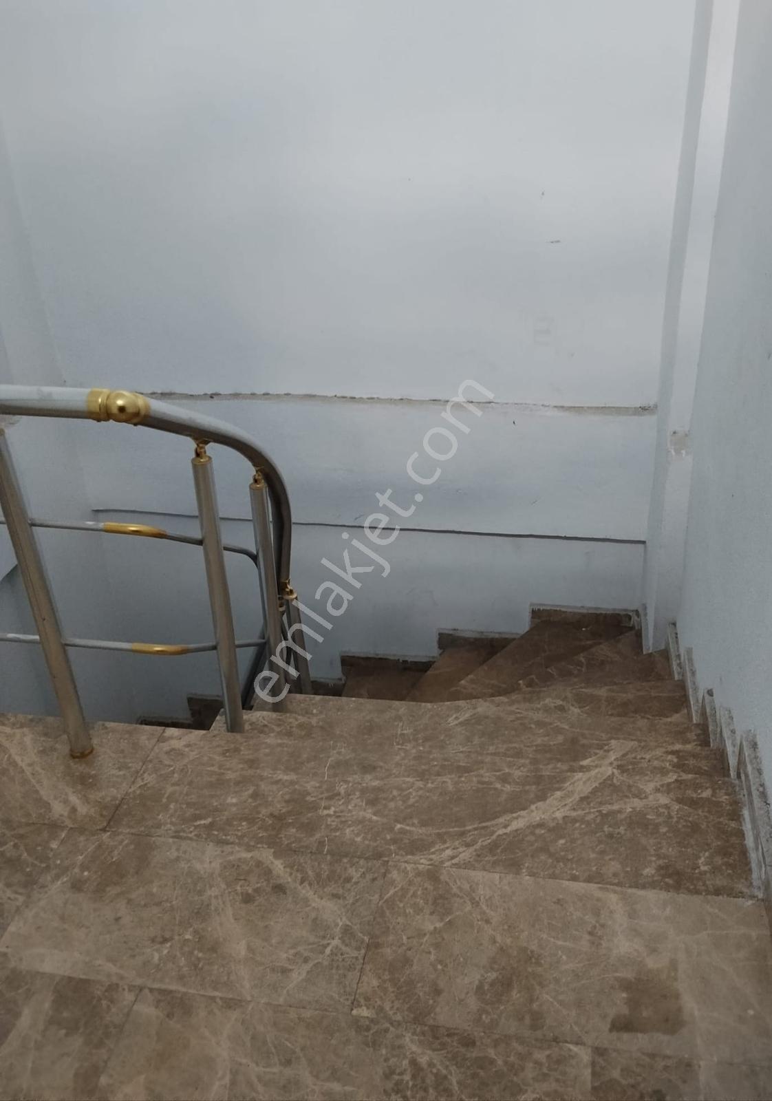 Esenyurt Kıraçta Satılık İskanı Alınmış Ayrı Girişli Dubleks 3+2 — fotoğraf 24