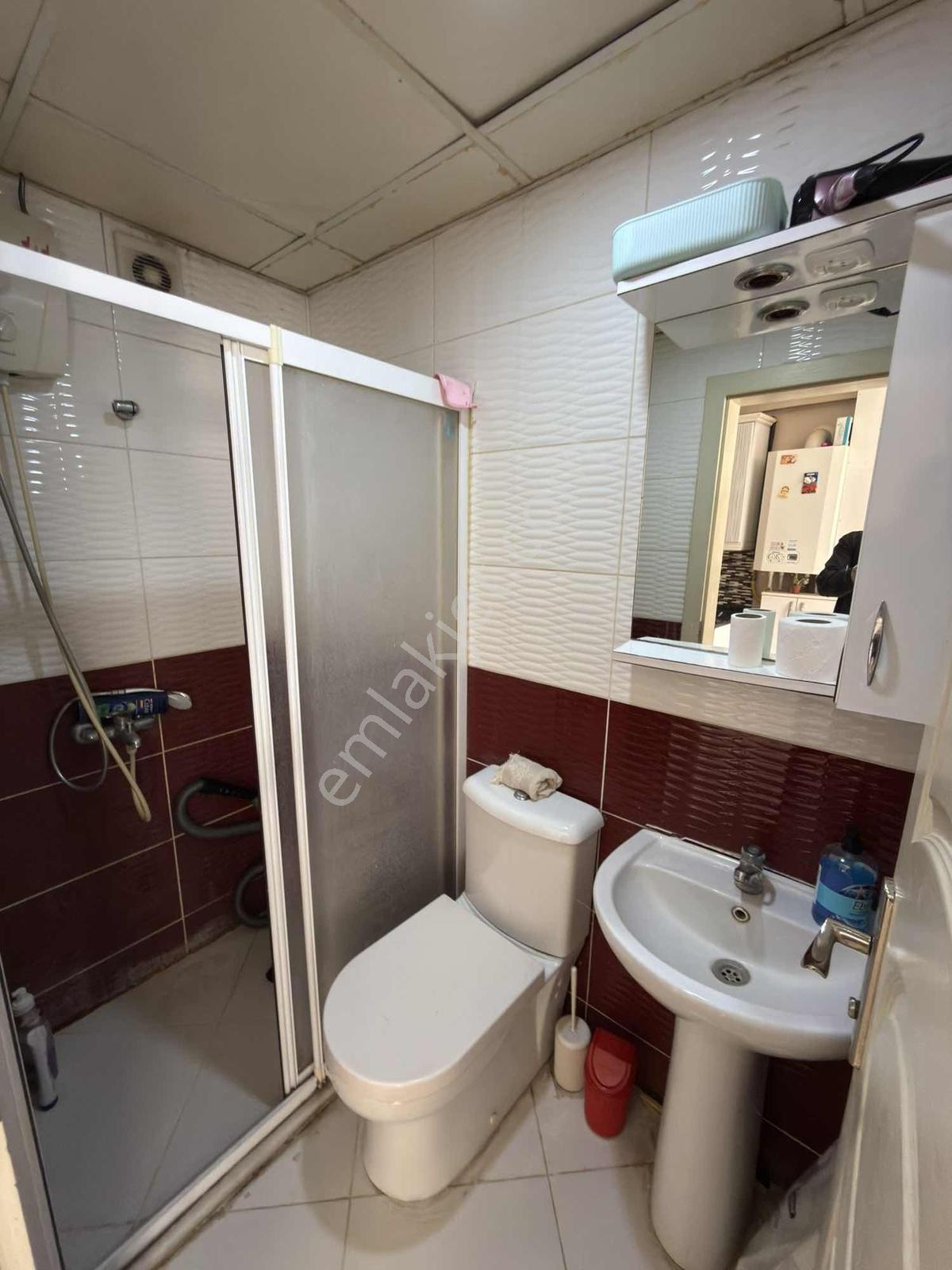 Kökoğlu Gayrimenkulden Şadırvanda Satılık 1+1 Daireler — fotoğraf 12