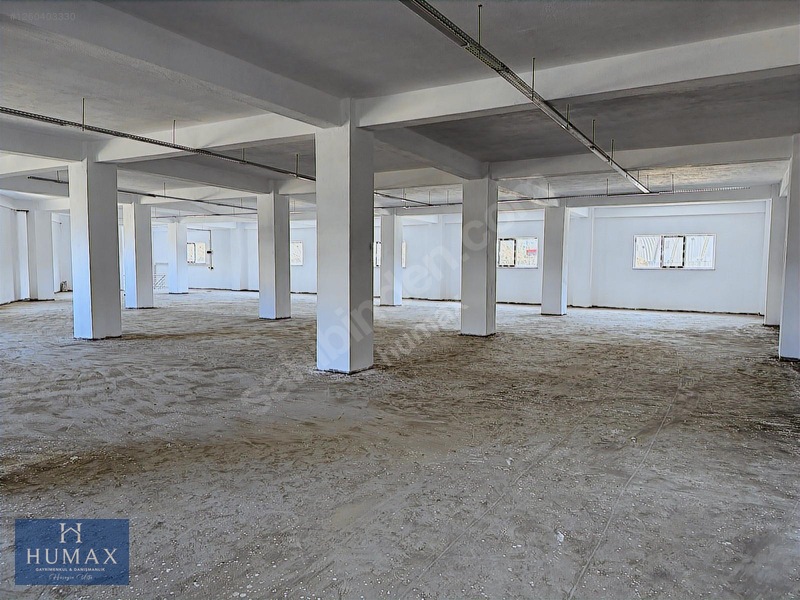 Humax...büyük Sanayi Sitesinde 600m2 Kiralık Dükkan & Depo — fotoğraf 8