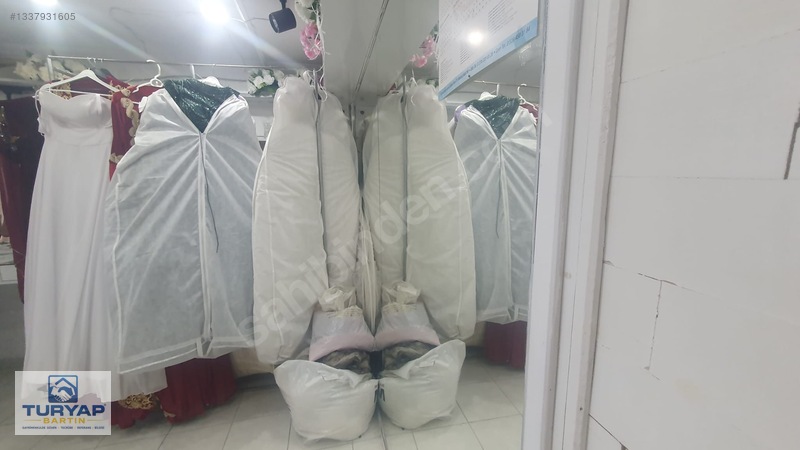 Hamam Sokağında Devren Kiralık 2 Adet Gelinlik Mağazası - Kuaför — fotoğraf 5