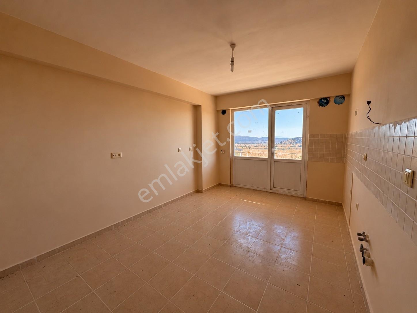Serbanda 617 M² Arsa Üzerinde 125 M² Net 3+1 Müstakil Villa — fotoğraf 5