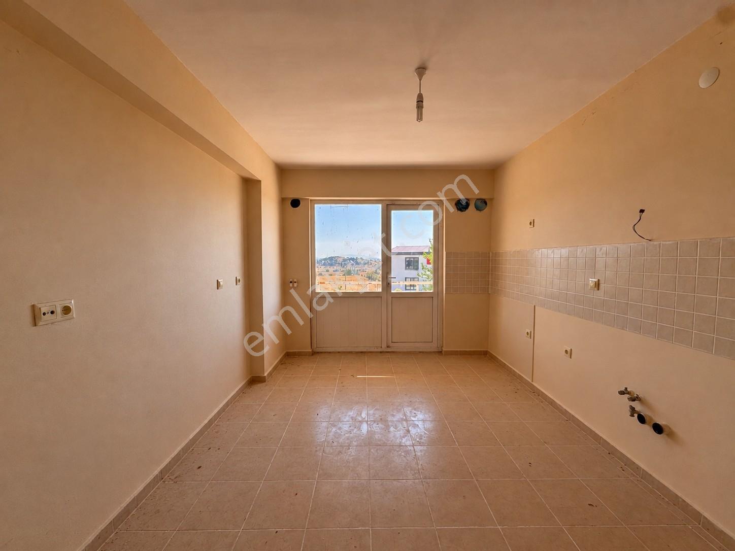 Serbanda 617 M² Arsa Üzerinde 125 M² Net 3+1 Müstakil Villa — fotoğraf 7