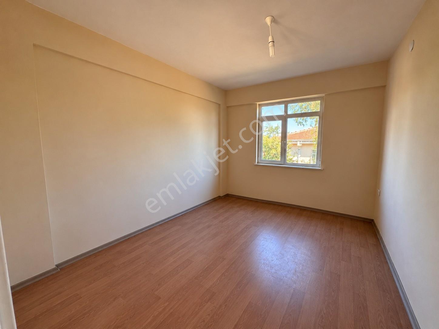 Serbanda 617 M² Arsa Üzerinde 125 M² Net 3+1 Müstakil Villa — fotoğraf 13