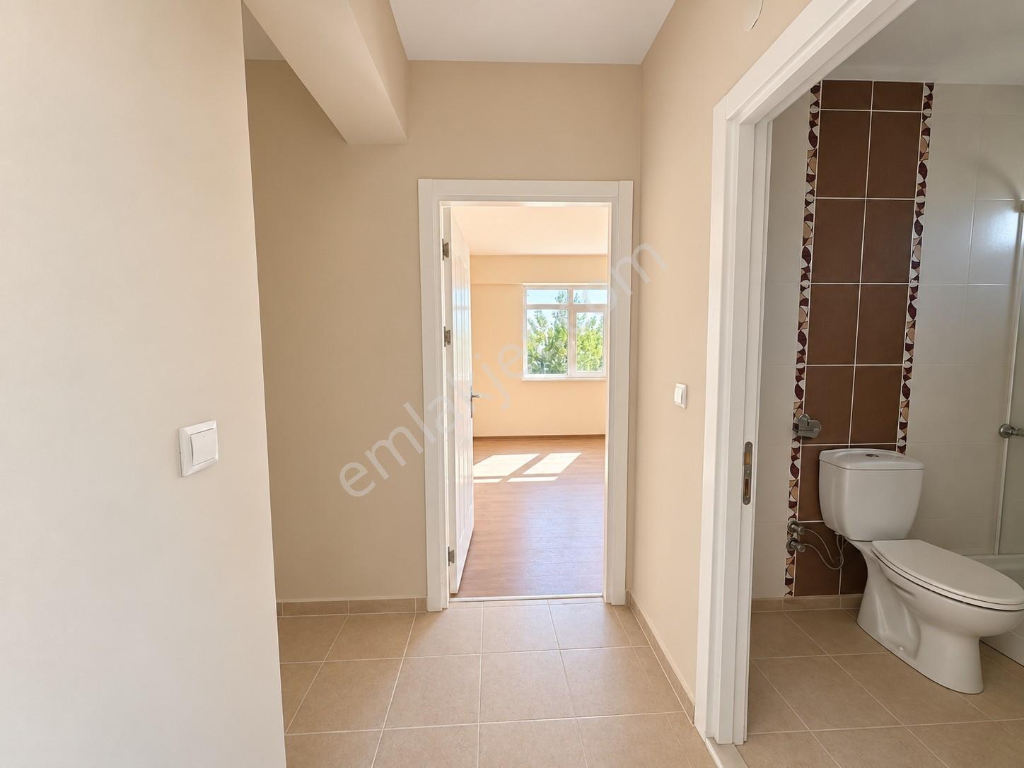 Serbanda 617 M² Arsa Üzerinde 125 M² Net 3+1 Müstakil Villa — fotoğraf 17