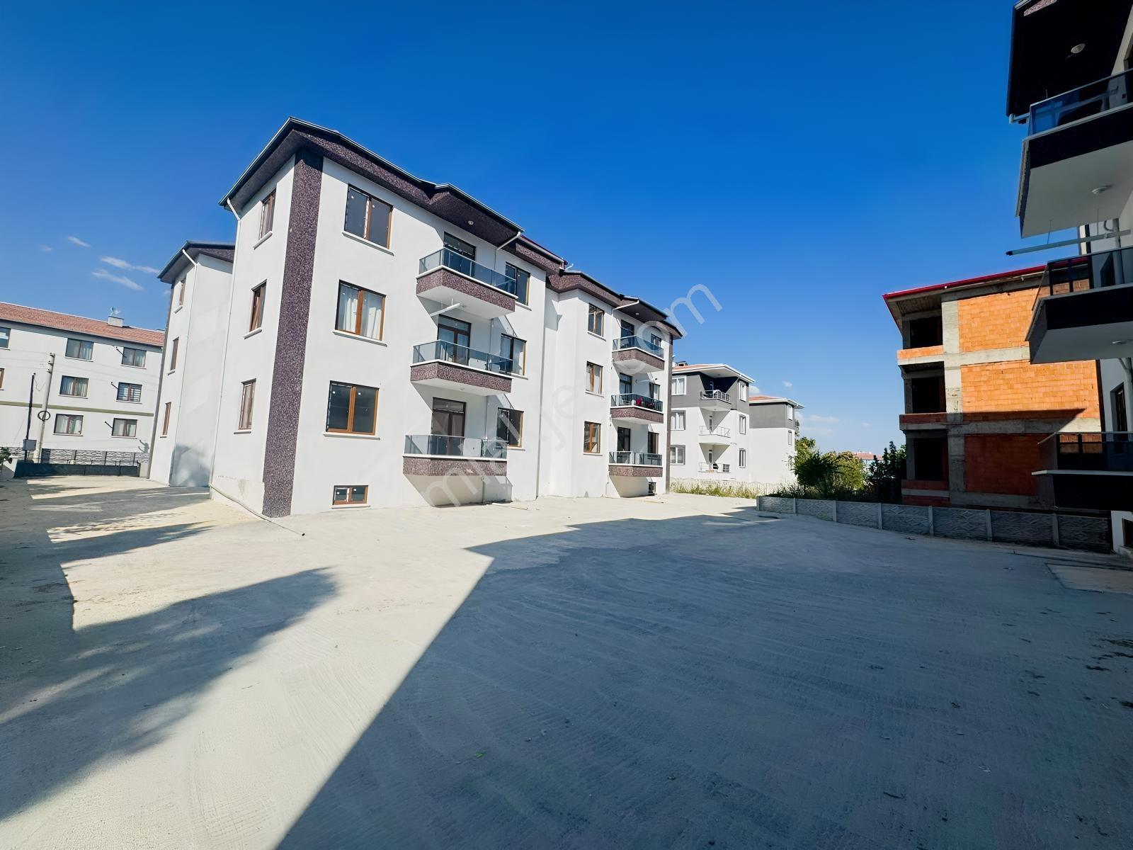 Rft Yapı&emlak Dan Satılık 2+1 Sıfır Daire — fotoğraf 3