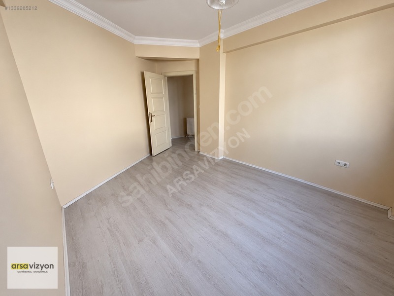 Merkezi Konumda Çarşıya Yürüme Mesafesinde Kiralık Daire — fotoğraf 4