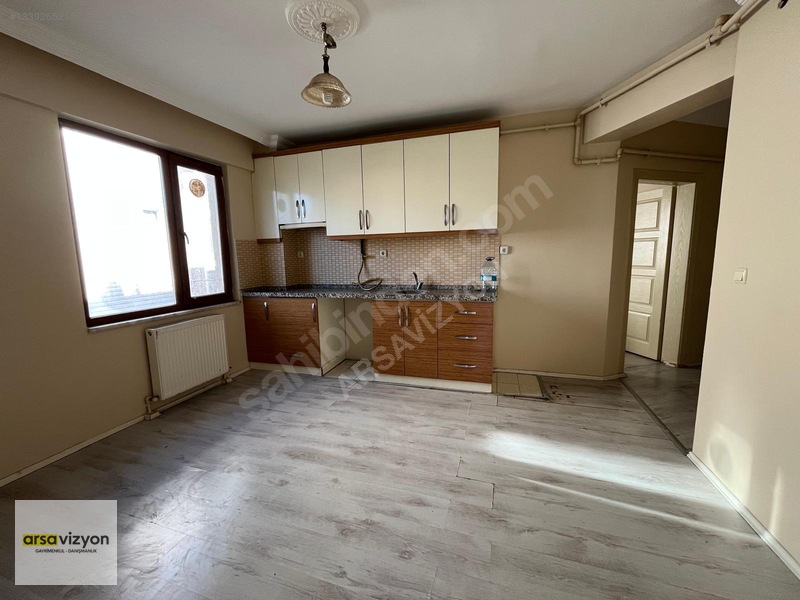 Merkezi Konumda Çarşıya Yürüme Mesafesinde Kiralık Daire — fotoğraf 6