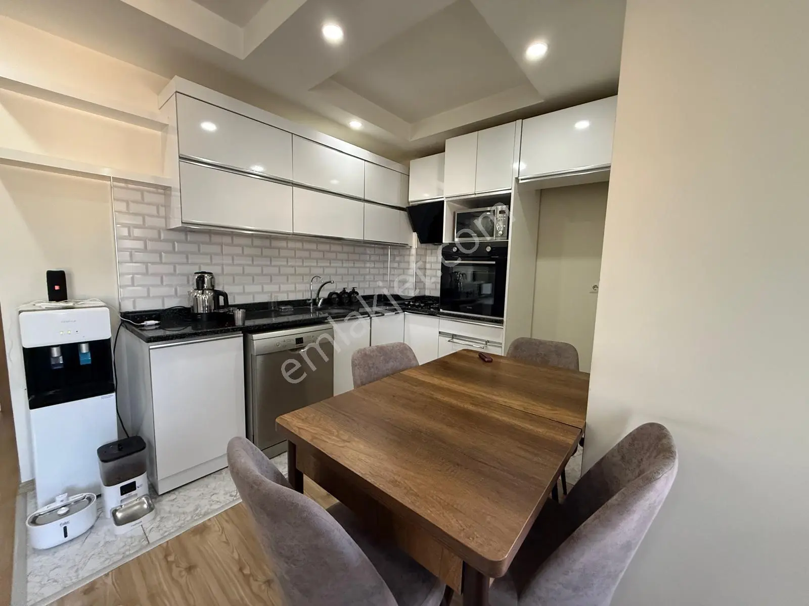 Emin Evim Benzeri Satışlara Uygun Yüksek Kredili Ara Kat Şehir Hastahenesine Okullara Yakın — fotoğraf 4