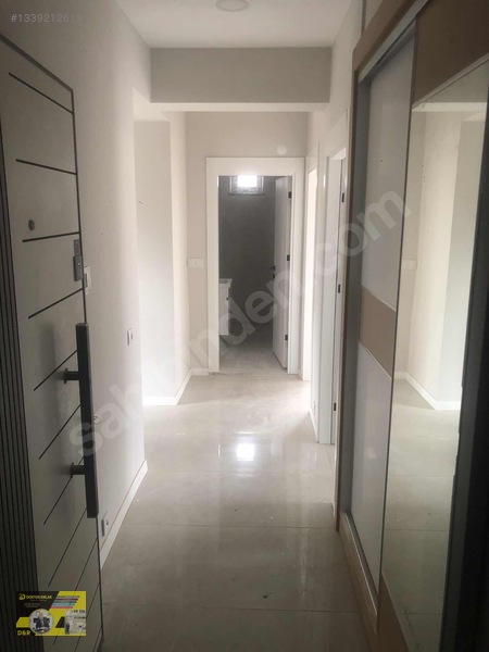 Turuncu Kolleji Arkası 1. Kat 2+1 100m2 Sıfır Lüx Daire — fotoğraf 3