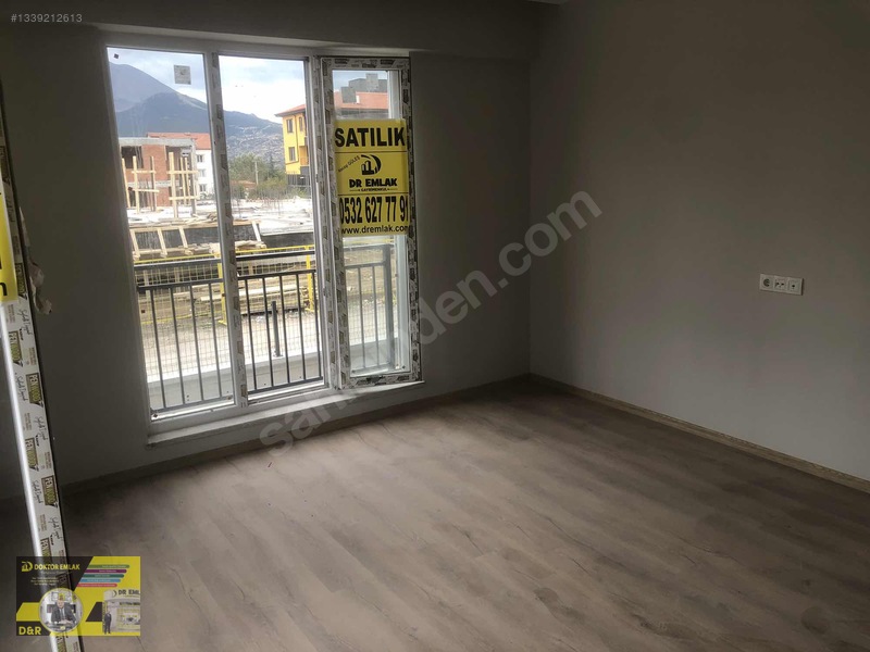 Turuncu Kolleji Arkası 1. Kat 2+1 100m2 Sıfır Lüx Daire — fotoğraf 23